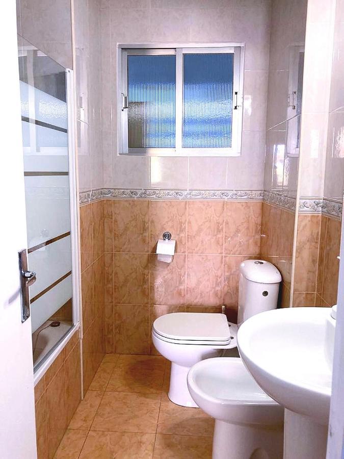 Practico Apartamento A 5 Min Andando De Gibraltar Y El Centro, Frente Al Mar La Línea de la Concepción 外观 照片